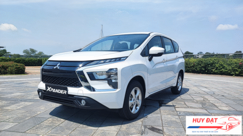 Dịch vụ xe 7 chỗ Tân Sơn Nhất kèm tài xế của Thuexehuydat.com đem lại sự an toàn và yên tâm cho bạn