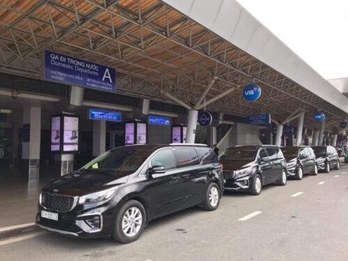 Dịch vụ xe 7 chỗ Tân Sơn Nhất kèm tài xế của Thuexehuydat.com có Xe 7 chỗ mới, hiện đại, an toàn
