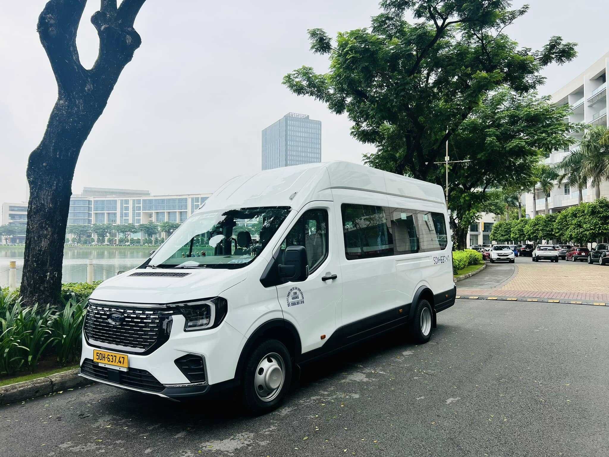 Thuê xe 18 chỗ